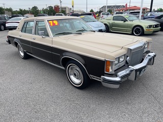 2004 Lincoln Versailles