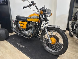 1984 Triumph T140