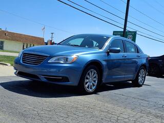 2011 Chrysler 200