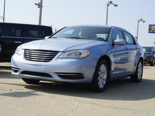 2013 Chrysler 200 for sale in Roseville MI