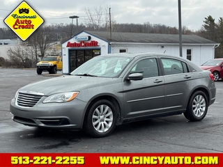 2013 Chrysler 200