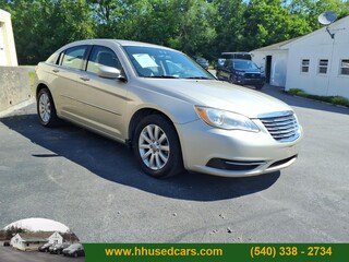 2013 Chrysler 200