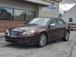 2012 Chrysler 200