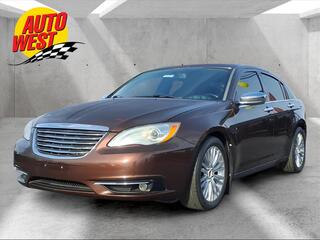 2013 Chrysler 200