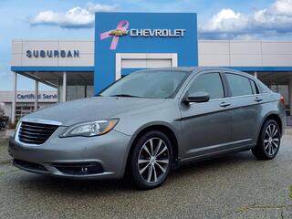 2012 Chrysler 200