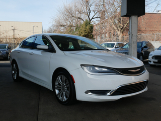 2016 Chrysler 200