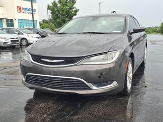 2016 Chrysler 200