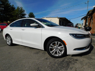 2015 Chrysler 200 for sale in Clarksville TN