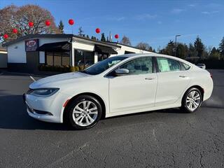 2016 Chrysler 200