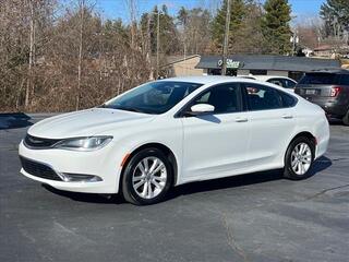 2016 Chrysler 200