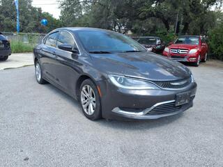 2016 Chrysler 200