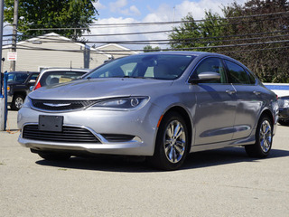 2015 Chrysler 200 for sale in Roseville MI