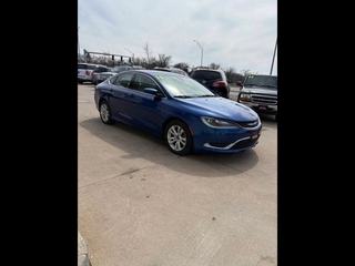 2016 Chrysler 200