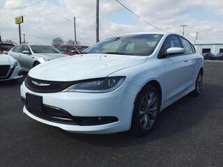 2016 Chrysler 200 for sale in St Fostoria OH