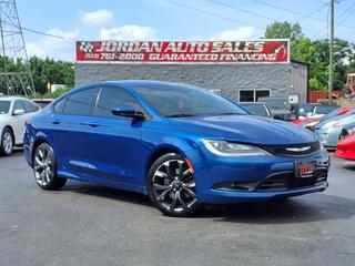 2016 Chrysler 200