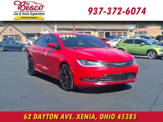 2016 Chrysler 200