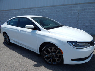 2015 Chrysler 200 for sale in Clarksville TN