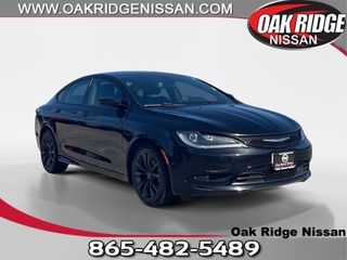 2016 Chrysler 200