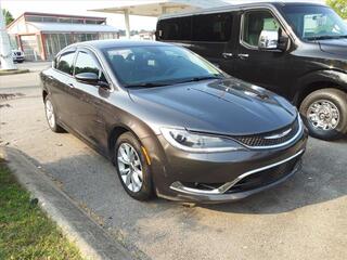 2015 Chrysler 200 for sale in Clarksville TN