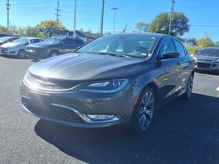 2016 Chrysler 200