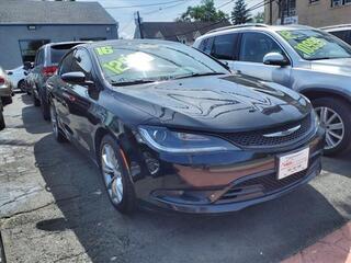 2016 Chrysler 200