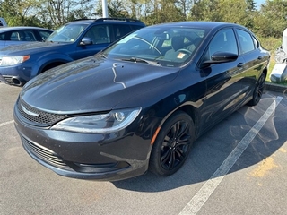 2017 Chrysler 200