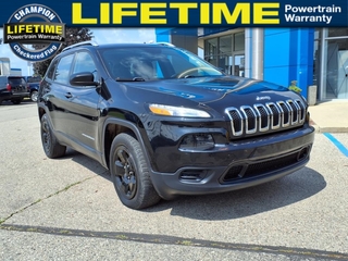 2016 Jeep Cherokee for sale in Fowlerville MI