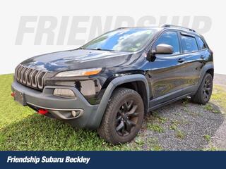 2017 Jeep Cherokee for sale in Mount Hope WV