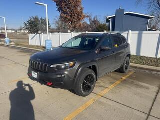 2019 Jeep Cherokee for sale in Cedar Rapids IA