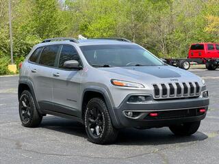 2018 Jeep Cherokee for sale in Xenia OH