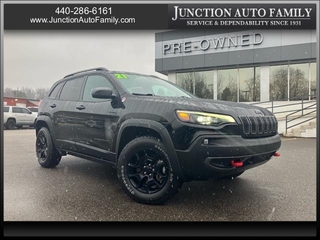 2021 Jeep Cherokee for sale in Chardon OH