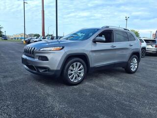 2017 Jeep Cherokee for sale in St Clairsville OH