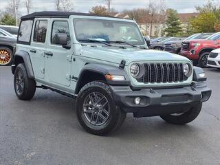 2024 Jeep Wrangler for sale in Cincinnati OH