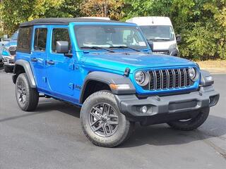 2024 Jeep Wrangler for sale in Cincinnati OH