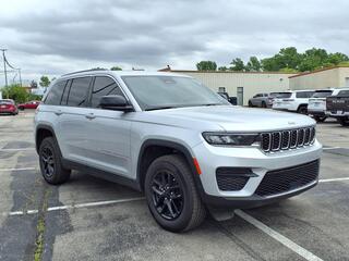 2025 Jeep Grand Cherokee for sale in Shawnee KS