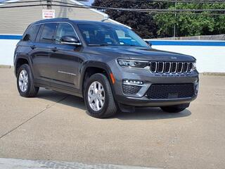 2022 Jeep Grand Cherokee for sale in Roseville MI