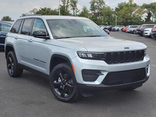 2024 Jeep Grand Cherokee for sale in Cincinnati OH