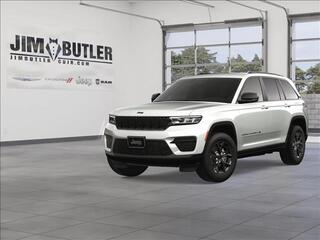 2025 Jeep Grand Cherokee for sale in Linn MO