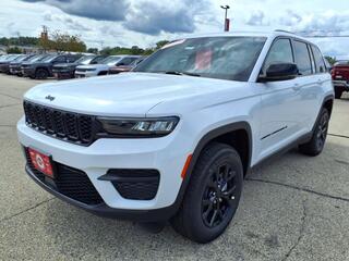 2025 Jeep Grand Cherokee for sale in Burlington WI