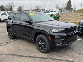 2025 Jeep Grand Cherokee for sale in Janesville WI