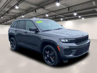 2023 Jeep Grand Cherokee for sale in Williamsville NY