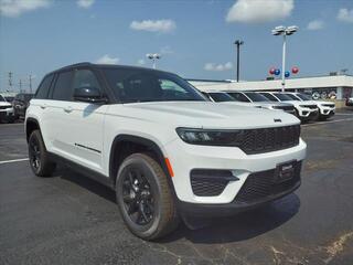 2024 Jeep Grand Cherokee for sale in Coucil Bluffs IA