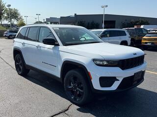 2025 Jeep Grand Cherokee for sale in Janesville WI