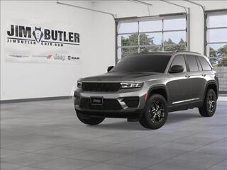 2025 Jeep Grand Cherokee for sale in Linn MO