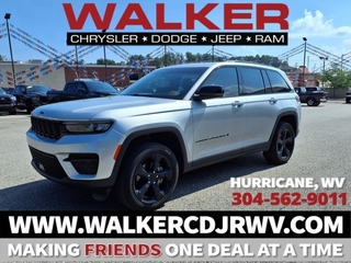 2023 Jeep Grand Cherokee for sale in Hurricane WV