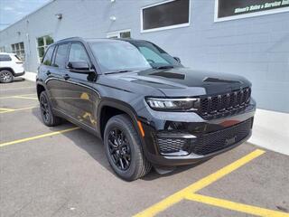 2024 Jeep Grand Cherokee for sale in Amherst OH