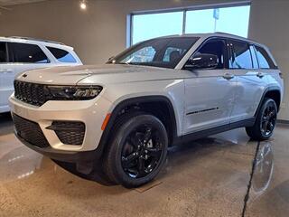 2024 Jeep Grand Cherokee for sale in St Clairsville OH