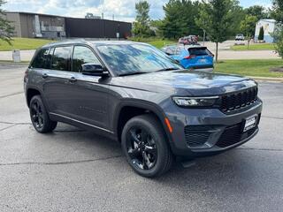 2025 Jeep Grand Cherokee for sale in Janesville WI