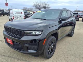 2025 Jeep Grand Cherokee for sale in Burlington WI