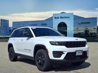 2025 Jeep Grand Cherokee for sale in Concord NH